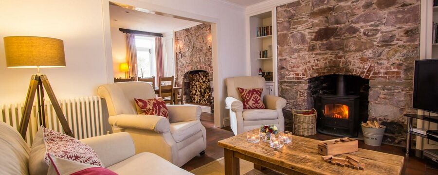 child-friendly holiday cottage in Cawsand Cornwall 