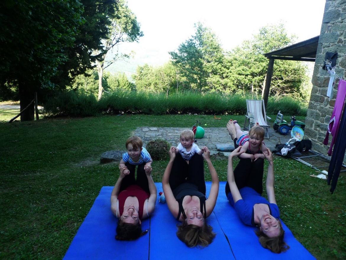 Yoga and cooking holidays with young kids in Tuscany