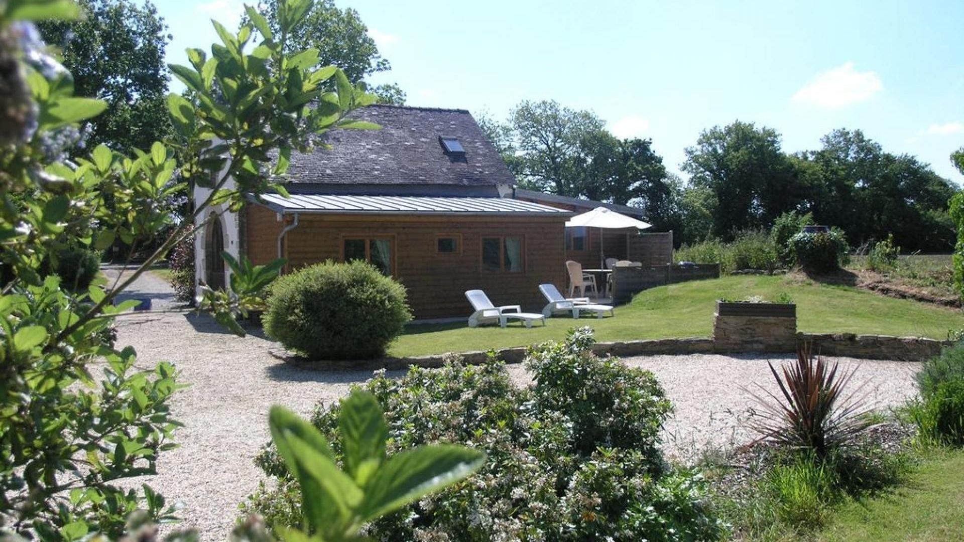 detached child friendly holiday cottage in Brittany - JACH
