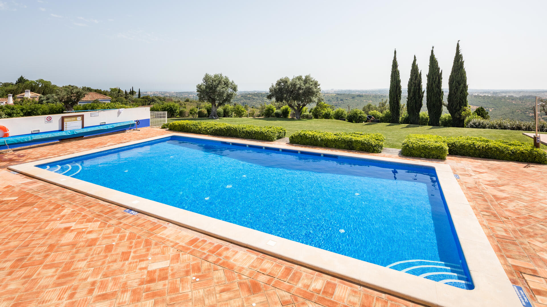 7 bedroom child friendly villa in Portugal perfect for holidays